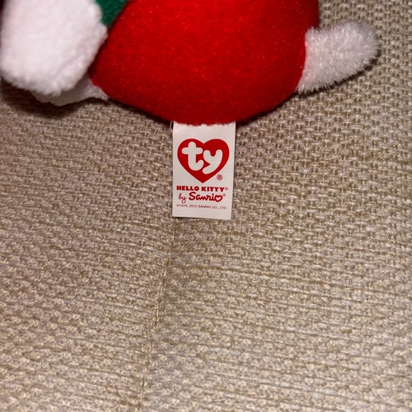 Christmas Red and Green Hello Kitty Sanrio Beanie Baby - Picture 3 of 4